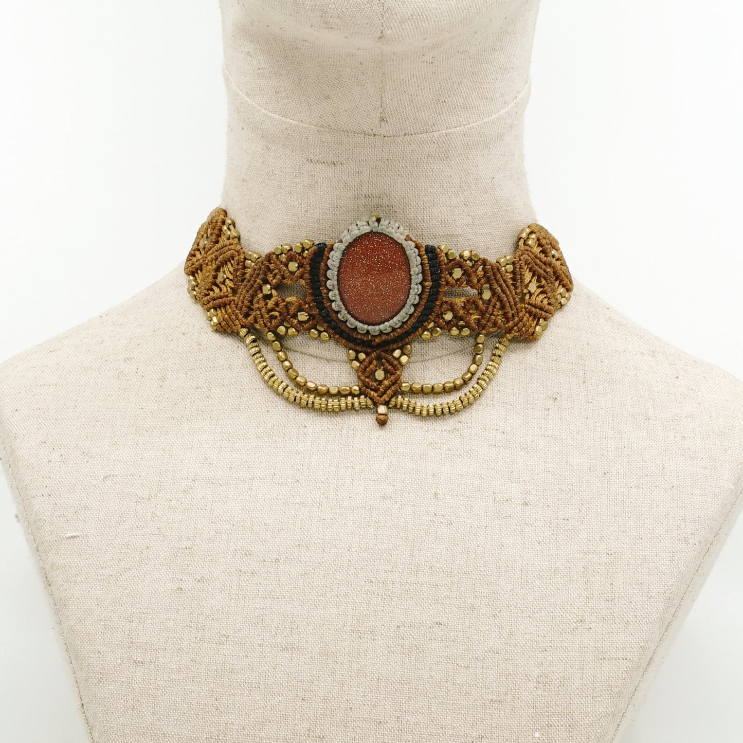 The Queen Off Duty Headdress/Choker - #43