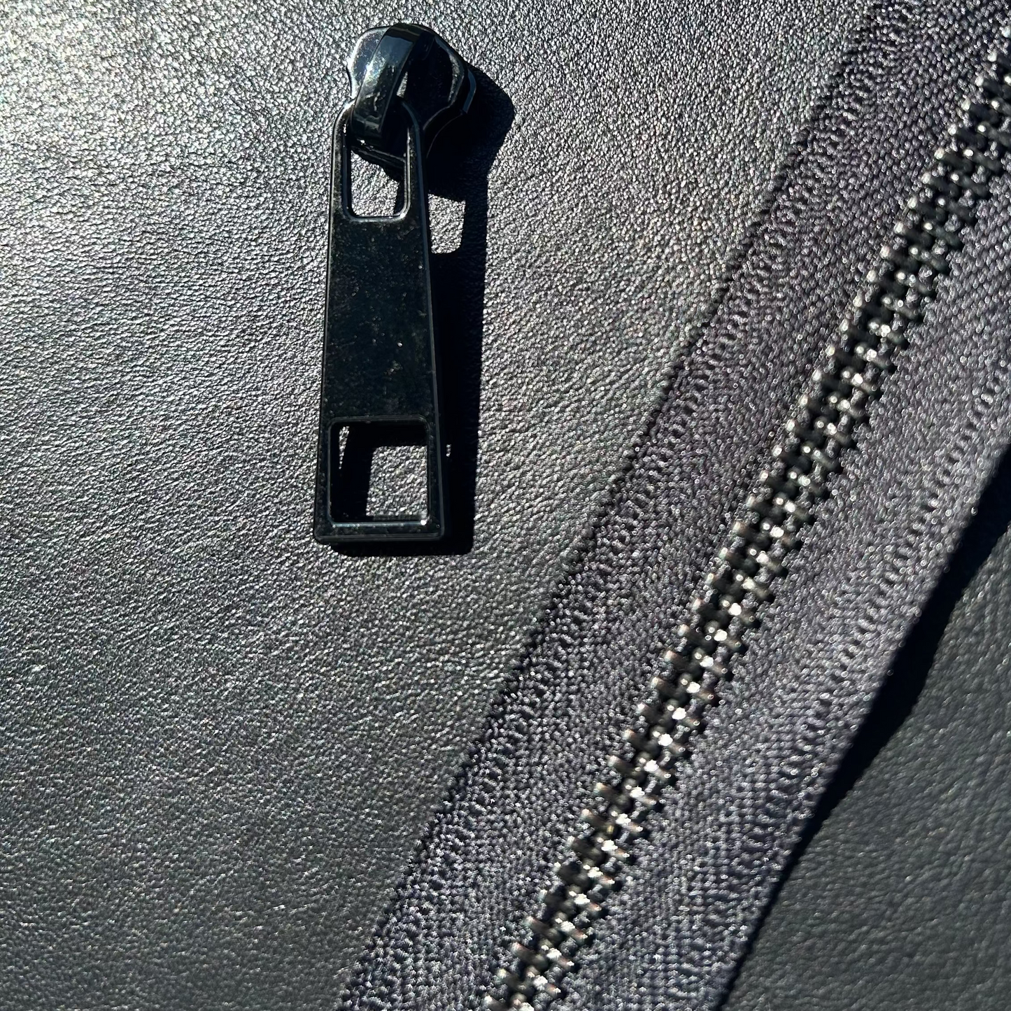 The Everywhere Bag — SMOOTH BLACK — PRE-ORDER