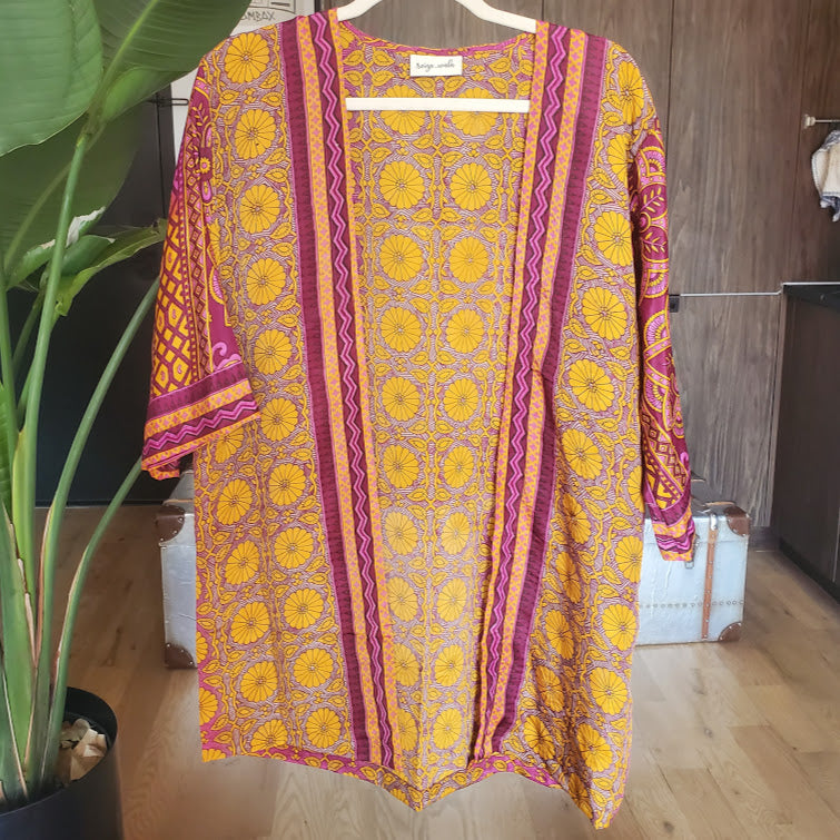 The Balcony, Please! Short Kimono #11B