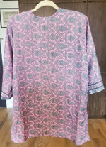 The Balcony, Please! Short Kimono #39