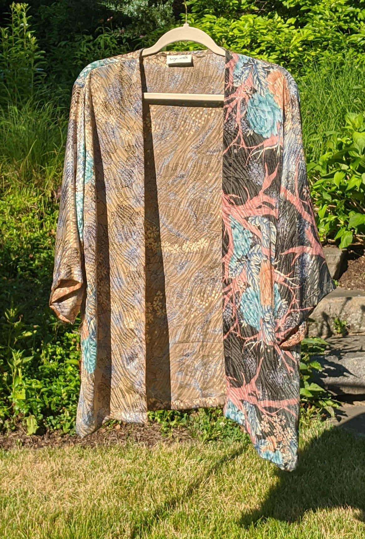 The Balcony, Please! Short Kimono #3