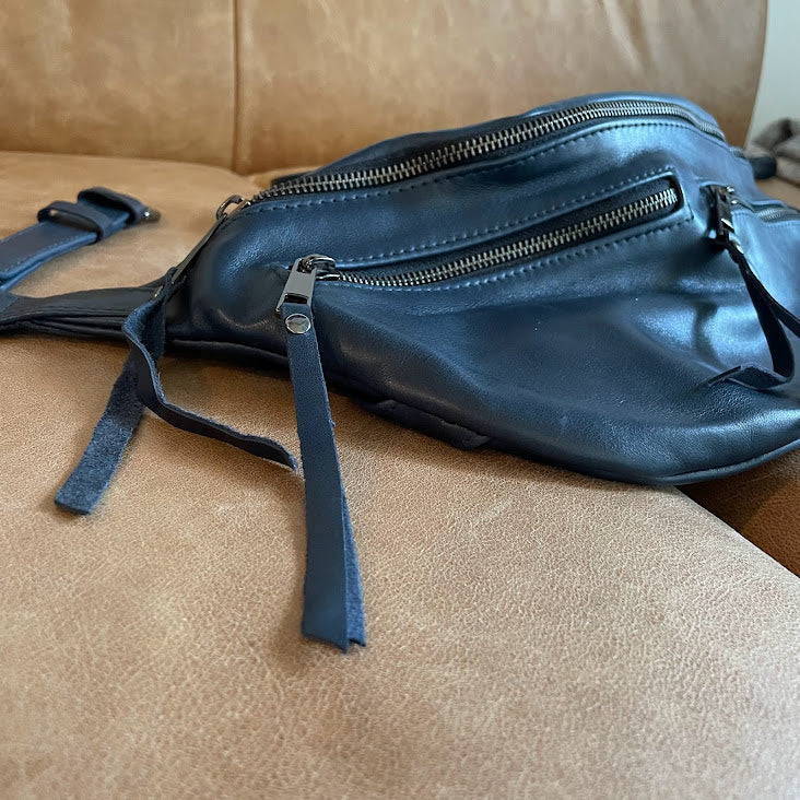 The Everywhere Bag — Midnight Leather with Gunmetal Hardware